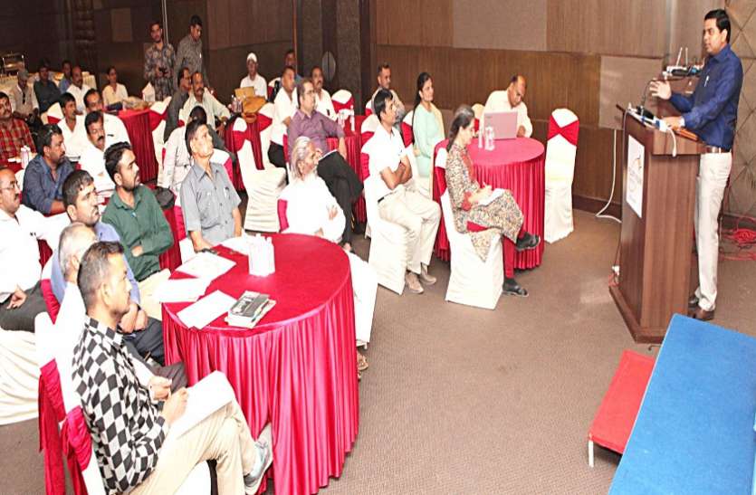 seminar दो वर्ष की कैद व एक लाख रुपए के दण्ड का प्रावधान