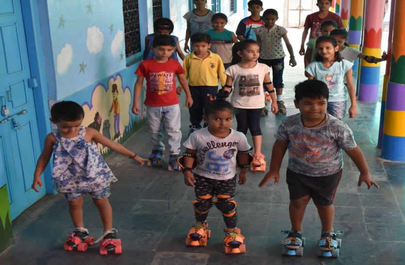 Pie summer camp in bhilwara Summer camp: बच्चों में दिख रहा स्केटिंग का रोमांच