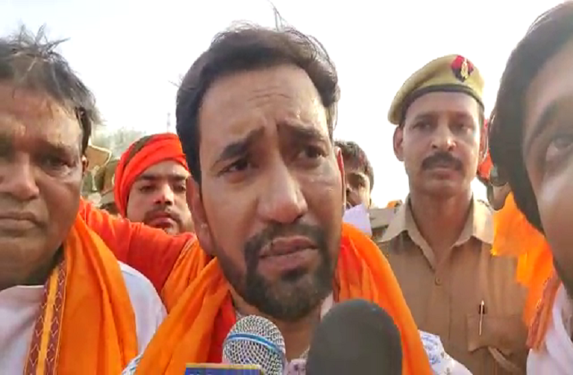 Dinesh lal yadav Nirhua निरहुआ ने अखिलेश यादव को फिर दिया जवाब, पश्चिम बंगाल में हिंसा पर कहा...
