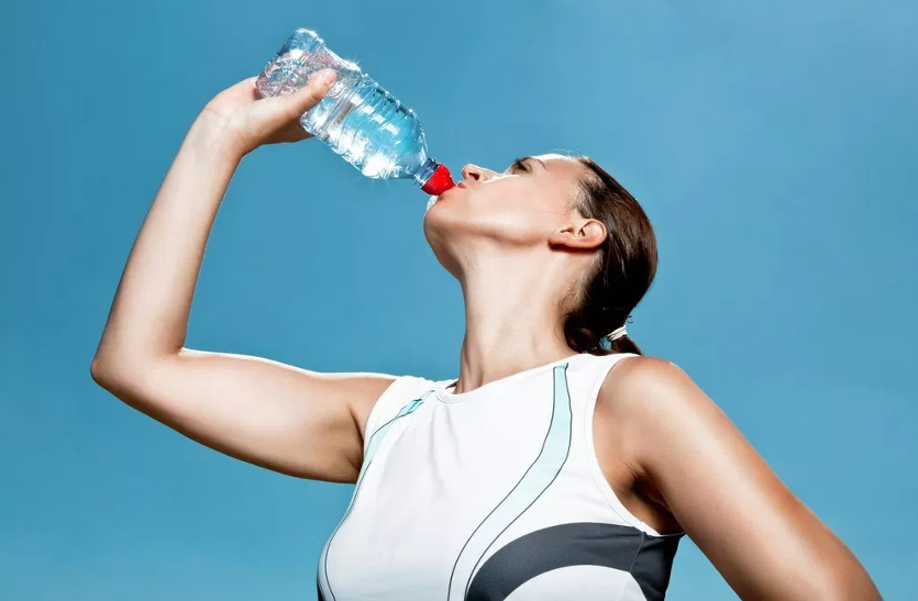 dehydration-in-summer गर्मियों के मौसम में एेसे पूरी करें शरीर में पानी की कमी