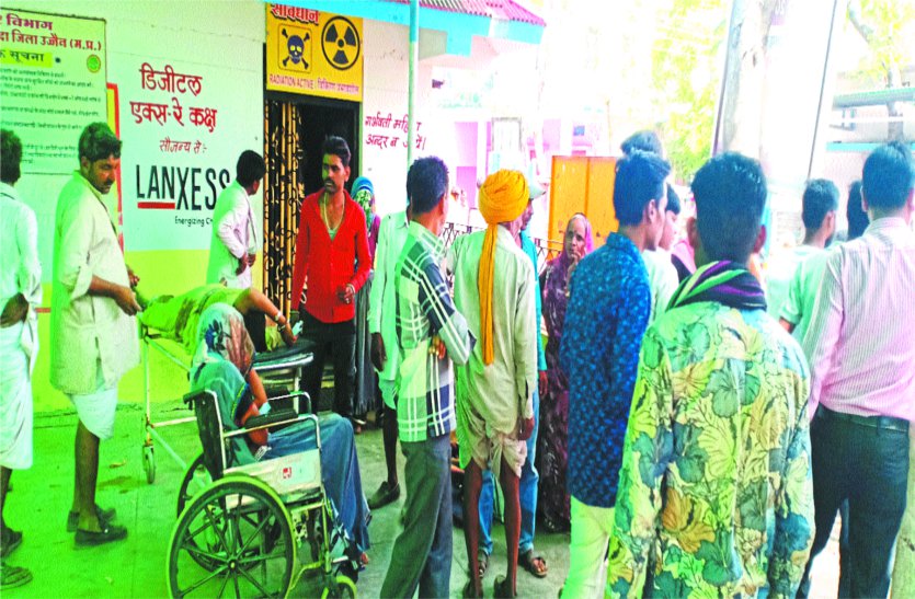 patrika बारातियों से भरी ट्रैक्टर-ट्रॉली पलटी, इतने हुए गंभीर घायल