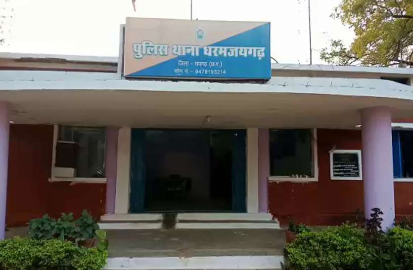 सिसरिंगा में हुए युवक की हत्या मामले में सदिग्ध को तलाशने बिलासपुर जाएगी पुलिस की टीम सिसरिंगा में हुए युवक की हत्या मामले में सदिग्ध को तलाशने बिलासपुर जाएगी पुलिस की टीम