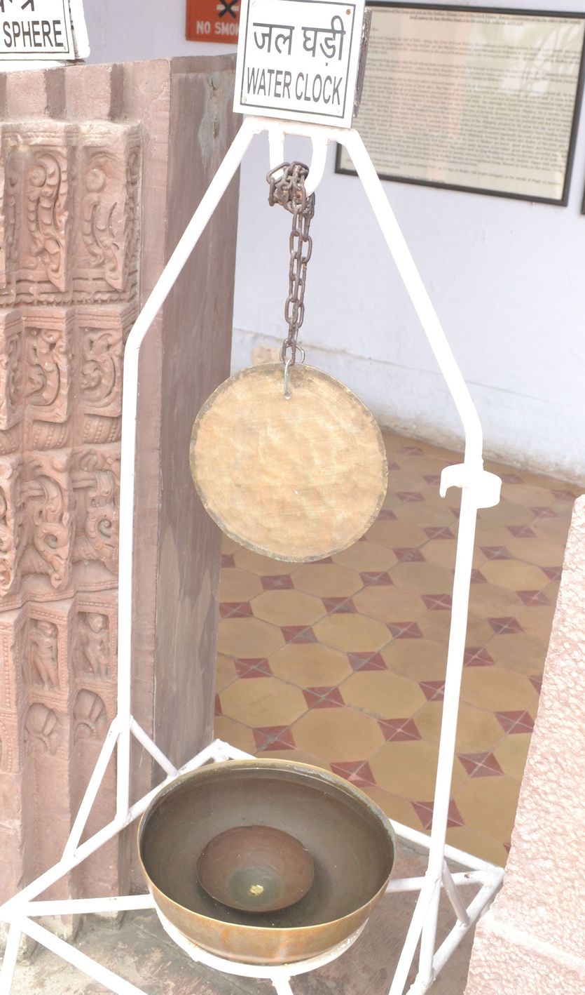 kota अतीत के पन्नों से....पानी की धार से बता देते समय