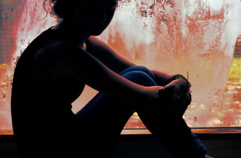 rape आठ साल की मासूम से बलात्कार, बहला-फुसला कर ले गया दरिंदा, बालिका का इलाज जारी