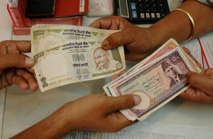 Indian rupee vs Pakistan rupee भारत के मुकाबले आधा हुआ पाकिस्तान का रुपया, बढ़ रही है पाकिस्तान की मुसीबत