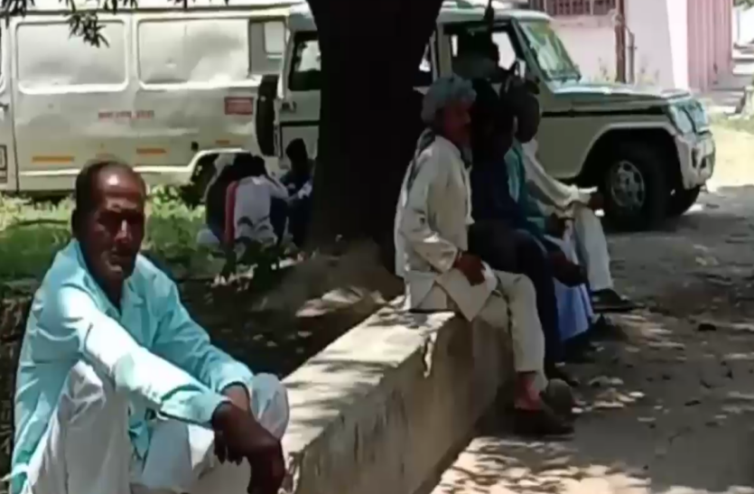 news शौच के लिए जा रहे मामा-भांजे को टैंकर ने कुचला, मौके पर हुई दर्दनाक मौत