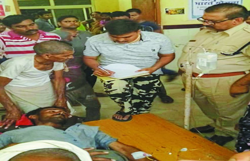 youth injured by bullet injuries घर में घुसकर की फायरिंग, गोली लगने से युवक घायल