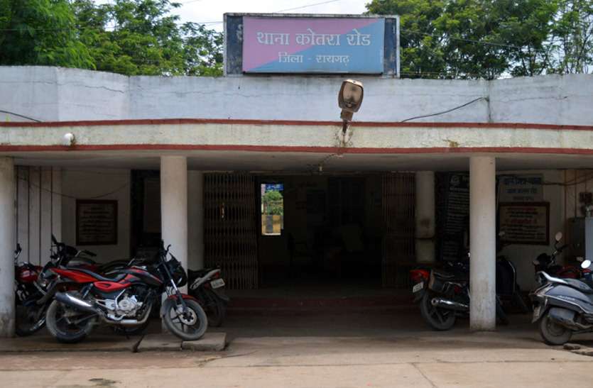 पति गया था मार्केट, घर लौटा तो पत्नी थी गायब, देर रात तक नहीं लौटी तो पति के उड़ गए होश... पति गया था मार्केट, घर लौटा तो पत्नी थी गायब, देर रात तक नहीं लौटी तो पति के उड़ गए होश...