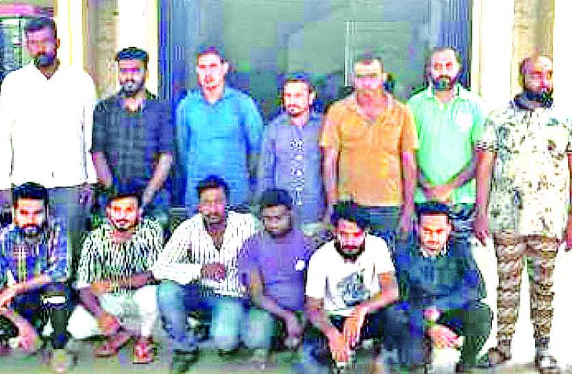 red sandal अंतरराष्ट्रीय चंदन तस्कर गिरोह का भंडाफोड़ , चार टन लाल चंदन जब्त