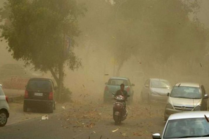 DUSTSTORM IMD की चेतावनी! राजस्थान में 30 से 40 किमी प्रति घंटे की रफ्तार से चलेगी धूल भरी आंधी, इन 10 जिलों में अलर्ट