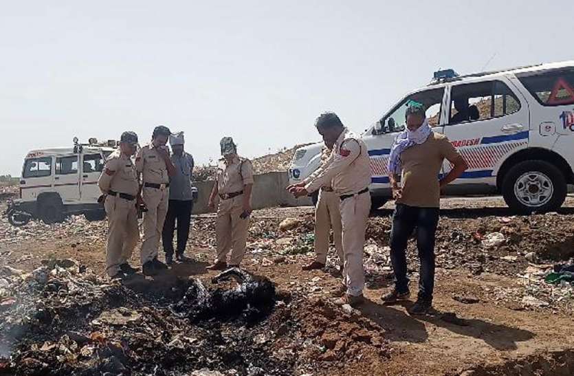 Sensation from getting the female Dead body महिला की अधजली लाश मिलने से हड़कंप
