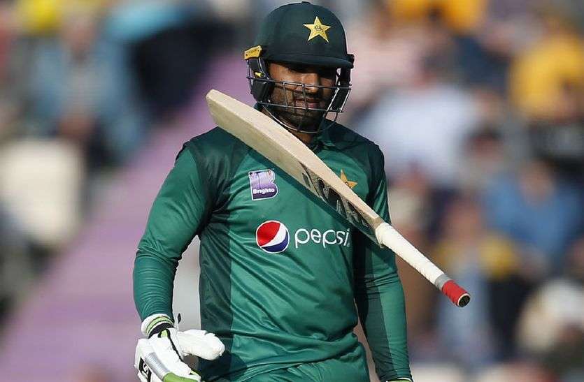 asif ali कैंसर से दो साल की बेटी की मौत होने के बावजूद आसिफ अली ने विश्व कप खेलने का लिया फैसला