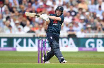 England captain Ian Morgan injured during practice इंग्लैंड की वर्ल्ड कप उम्मीदों को लग सकता है करारा झटका, कप्तान मोर्गन चोटिल