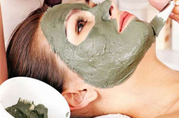 Benefits of Multani mitti मुल्तानी मिट्टी से कम होता है गर्मी का असर, जानें इसके अन्य फायदे