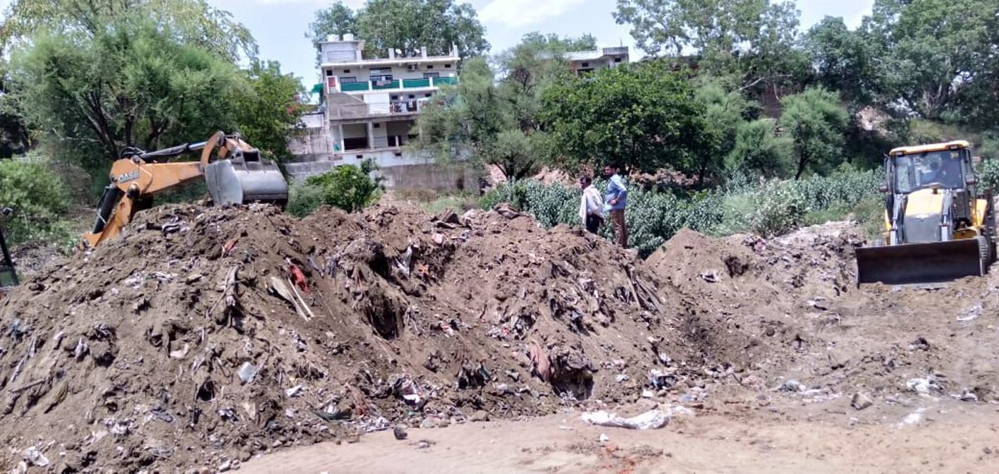Cleanliness drive in the pond of Pali पाली के सगरा तालाब में सफाई अभियान