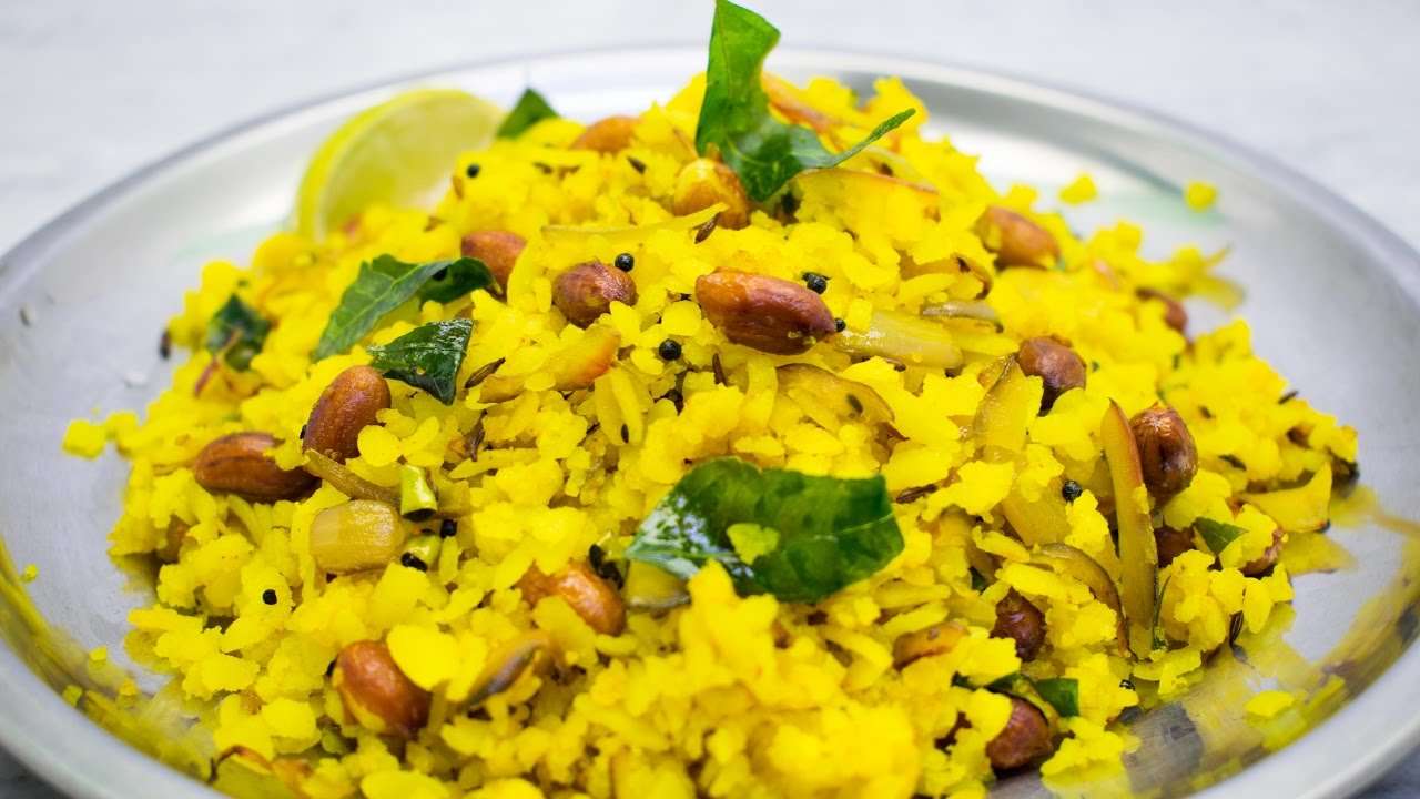 health-benefits-of-poha-in-hindi