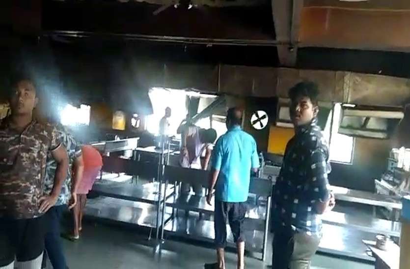 Cylinder blast सर्किट हाउस में सिलेंडर फटने से हुआ जोरदार धमाका, सहमे मंत्री के बंगले में तैनात जवान