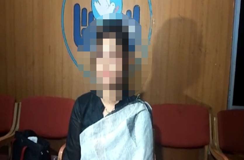 CG News VIDEO: इस महिला ने BJP नेता धरमलाल कौशिक पर लगाया छेड़खानी का आरोप, बताई आपबीती