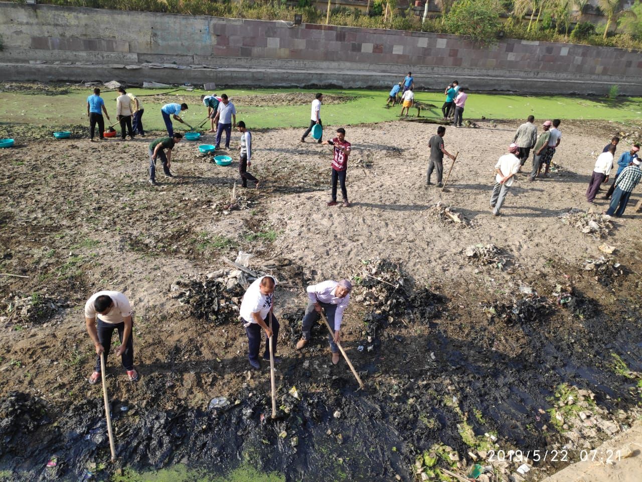Government employees will work for cleaning the river नदी की सफाई के लिए सरकारी कर्मचारी करेंगे श्रमदान