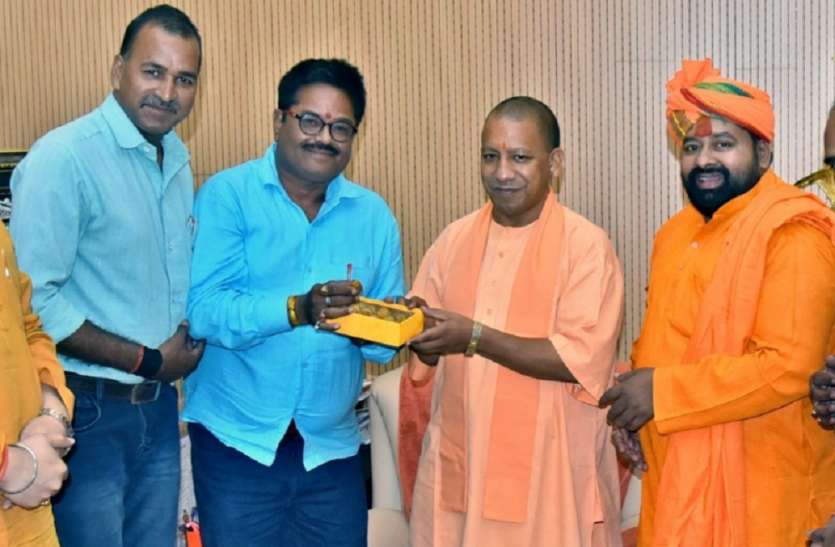 ayodhya पत्रिकारिता दिवस में शामिल होंने सीएम योगी आदित्यनाथ आ सकते हैं अयोध्या
