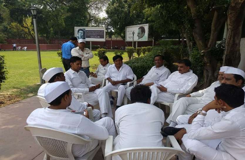 congress office चुनाव नतीजों के बीच कांग्रेस मुख्याल में पसरा सन्नाटा, सुबह 11 बजे से बिजली गुल