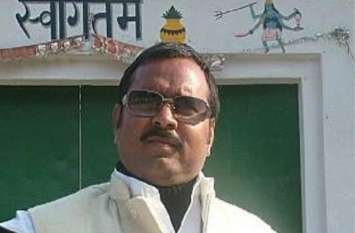Misrikh Lok Sabha seat election result update यूपी की इस सीट पर सही साबित हुआ बीजेपी का नये प्रत्याशी को चुनाव मैदान में उतारने का दांव