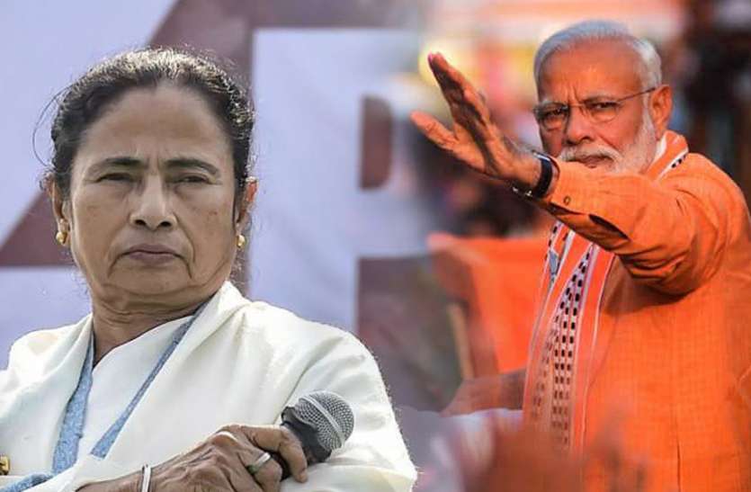 mamta and modi पश्चिम बंगाल नतीजे Live: ममता के गढ़ में मोदी बने 'बंगाल टाइगर', 18 सीटों पर BJP आगे