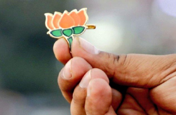 BJP won all ten lok sabha seats of haryana हरियाणाः मोदी की आंधी में ढेर हुए यह सभी दिग्गज, सभी सीटों पर खिलता दिख रहा कमल