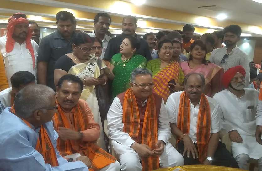 lok sabha election results BJP की जीत पर रमन सिंह का भूपेश पर तंज, कहा - जनता ने 5 महीने में ही सरकार को नकार दिया