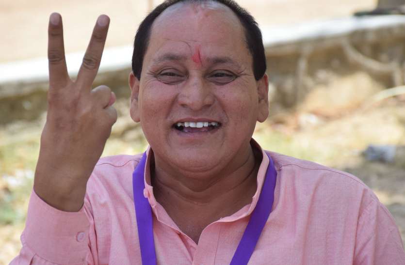 latest interview of udaipur MP Arjun Lal meena जीत के बाद उदयपुर सांसद का पहला इंटरव्यू, बोले - यह जनता की जीत