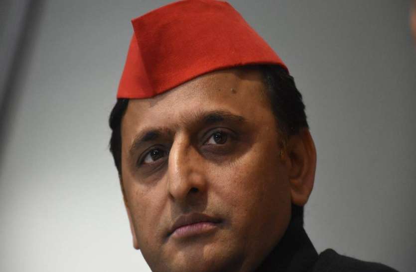 Akhilesh इस अधिवक्ता की निर्मम हत्या पर अखिलेश यादव का आया बड़ा, मुआवजे पर कहा यह