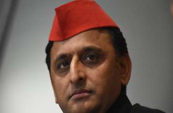 Akhilesh Yadav closed ex Minister relative maybe in trouble भूमिगत केबल घोटाले में अखिलेश के करीबी पूर्व मंत्री के रिश्तेदार की फंसेगी गर्दन