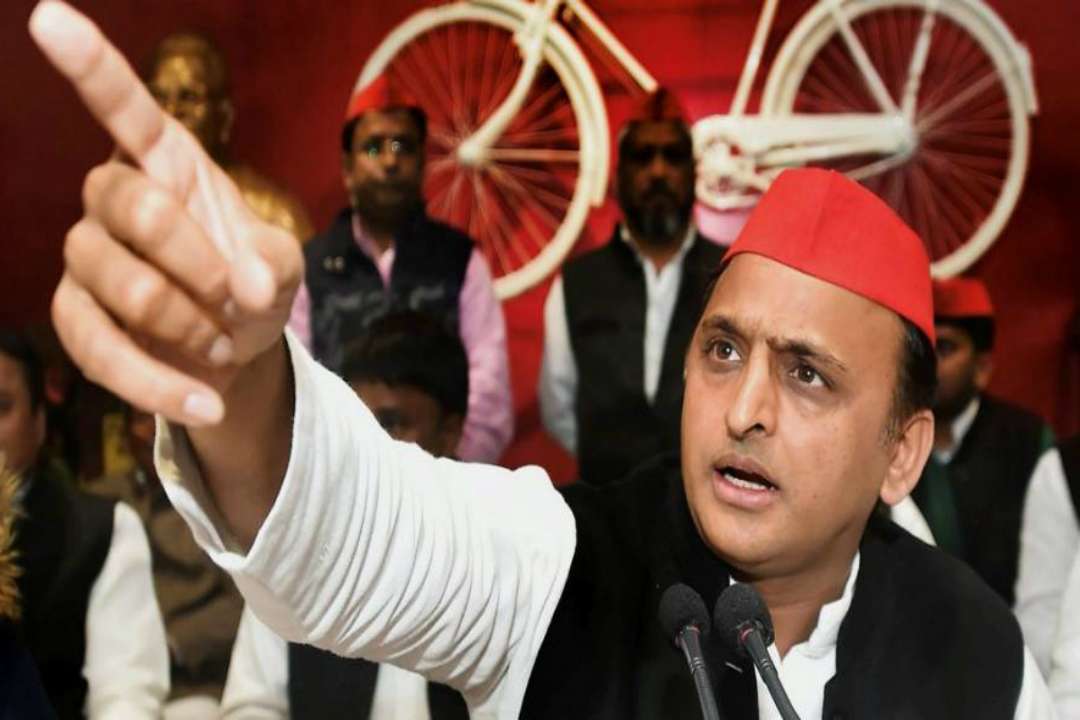 अखिलेश यादव