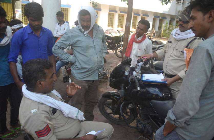 news घर के बाहर सो रही महिला की गोली मारकर हत्या, आरोपी अज्ञात