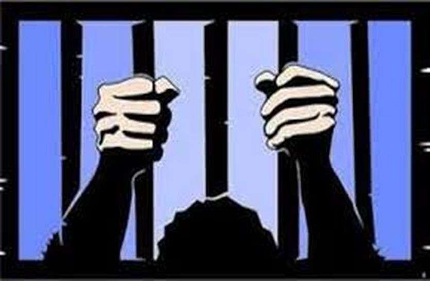 Two accused arrested महिला के साथ हुई लूट के दो आरोपित गिरतार