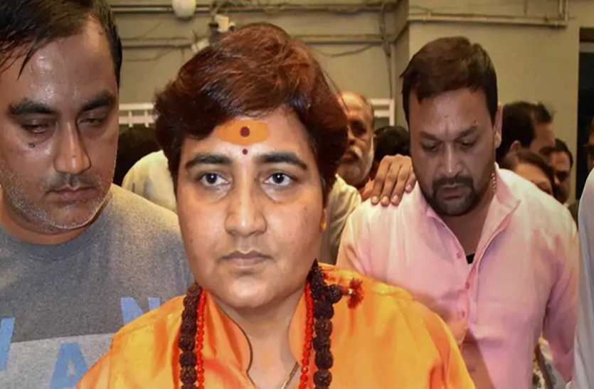news गोडसे विवाद पर प्रज्ञा ठाकुर से आज भी नाराज PM मोदी, NDA की बैठक में फेरा मुंह
