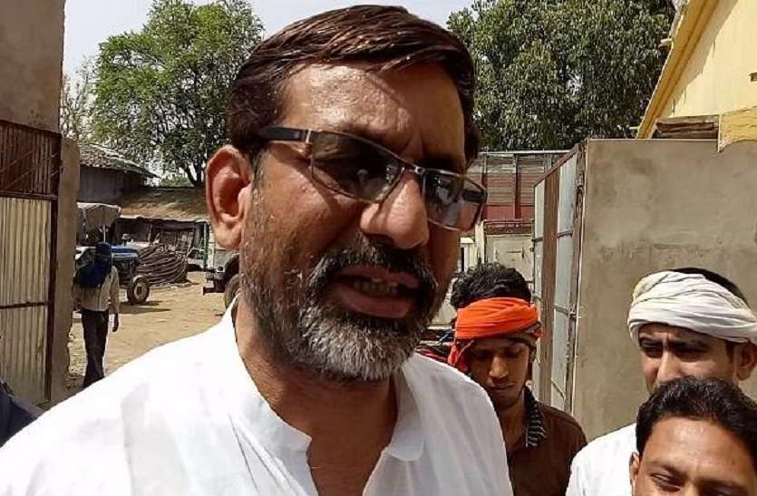 BJP R K Singh Patel demand vote for SP during campaign बीजेपी के इस प्रत्याशी ने की थी गठबंधन को जिताने की अपील, सभी रह गए थे हैरान