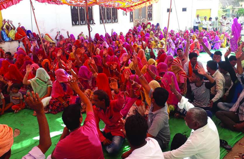 Rajsamand, Rajsamand, Rajasthan, India हाइवे पर इसी माह बरार में 3 मासूमों सहित 6 लोगो की हुई मौत