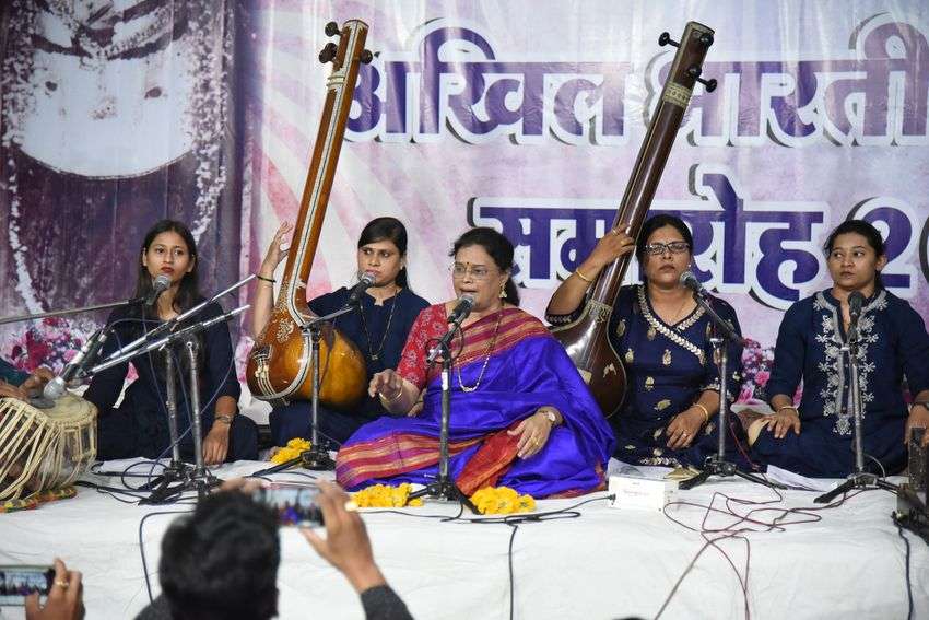 indore shani temple music concert