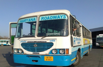 Haryana roadways workers did protest for several demands बहाली को लेकर सरकार के खिलाफ भडक़े हरियाणा रोडवेज कर्मी,सभी डिपो के बाहर किया प्रदर्शन, मांग पूरी न होने पर संघर्ष होगा तेज
