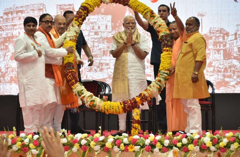 नरेंद्र मोदी प्रचंड जीत के बाद बनारस पहुंचे नरेंद्र मोदी ने बताया जीत का मंत्र