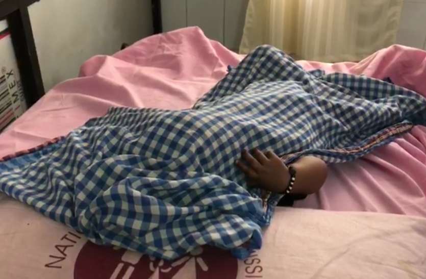 hindaun karauli news हे भगवान! राजस्थान के इस गांव में पड़ोसी ने किया 9 माह की मासूम से रेप