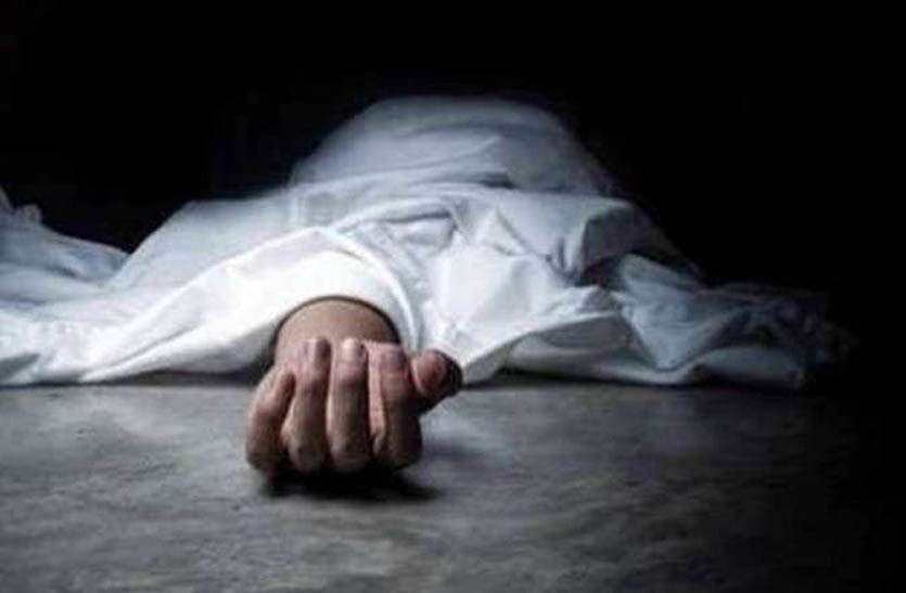 youth-committed-suicide-by-hanging-the-fan युवक ने पंखे के फांसी का फंदा लगाकर जीवन लीला की समाप्त