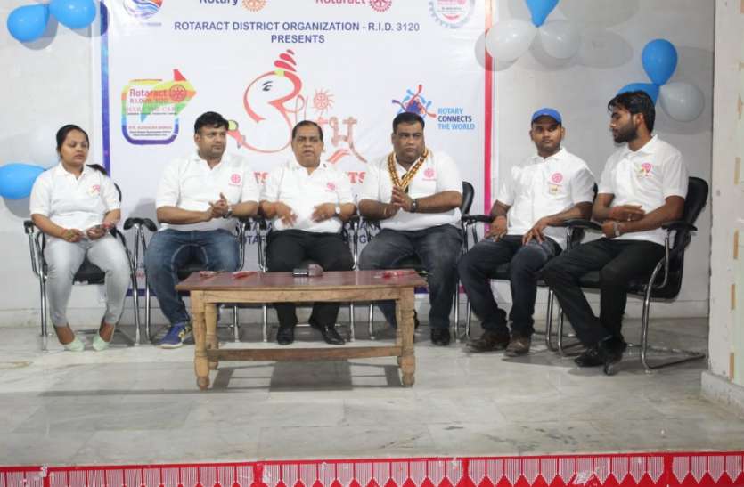 Training given to MP-UP and Nepal team एमपी-यूपी और नेपाल की टीम को दी ट्रेनिंग