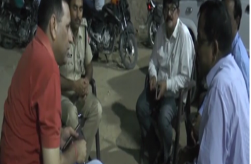 illegal weapon and explosive found in hardoi भारी मात्रा में पकड़े गए हथियार और विस्फोटक बरामद, देखें वीडियो