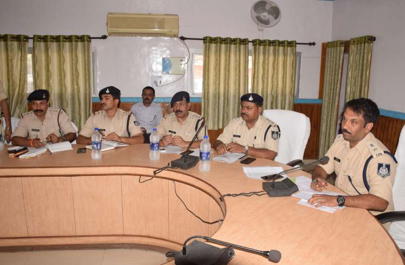 Be Careful on Safety Standards Factory Management- SP सुरक्षा मानकों पर गंभीर रहें फैक्ट्री प्रबंधन- एसपी