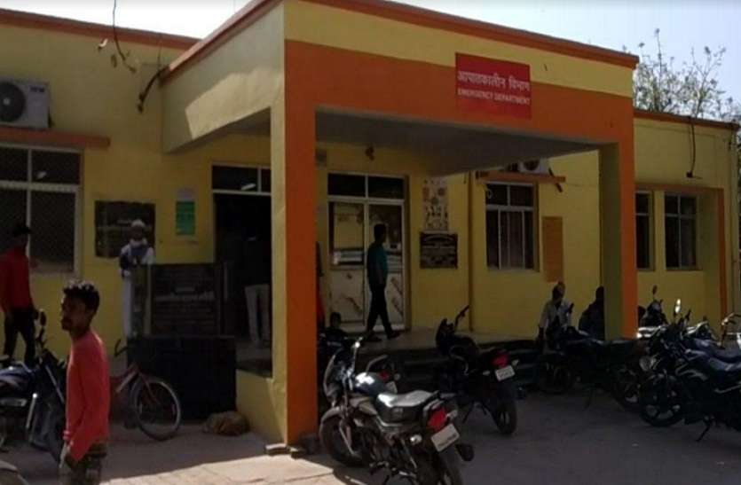 जहरीली शराब पीने से एक व्यक्ति की मौत , जाने मौत का सौदागर कौन जहरीली शराब पीने से एक व्यक्ति की मौत , जाने मौत का सौदागर कौन