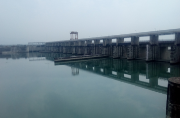 Haryana will give water to Rajasthan from Hathini kund Barrage dam हरियाणा का हथनीकुंड बैराज बुझाएगा 'थार' की प्यास, राजस्थान के सिंचाई विभाग ने संभाला काम