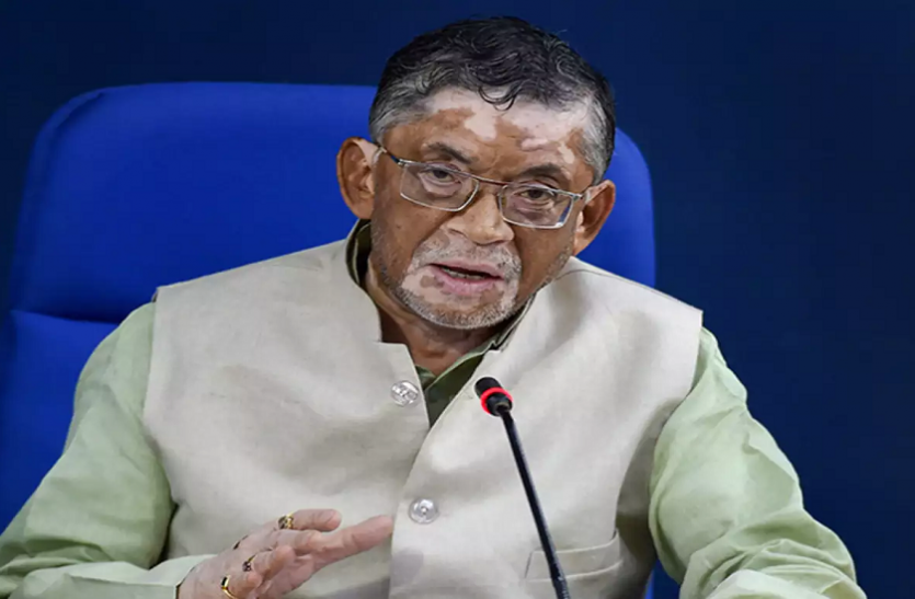 modi oath लोकसभा में प्रोटेम स्पीकर बने वरिष्ठ सांसद संतोष गंगवार, अब नवनिर्वाचित सांसदों को दिलाएंगे शपथ