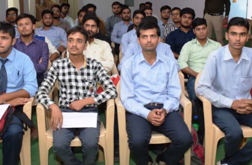 Selected on the Student Services Engineer post स्टूडेंट्स सर्विस इंजीनियर पद पर चयनित